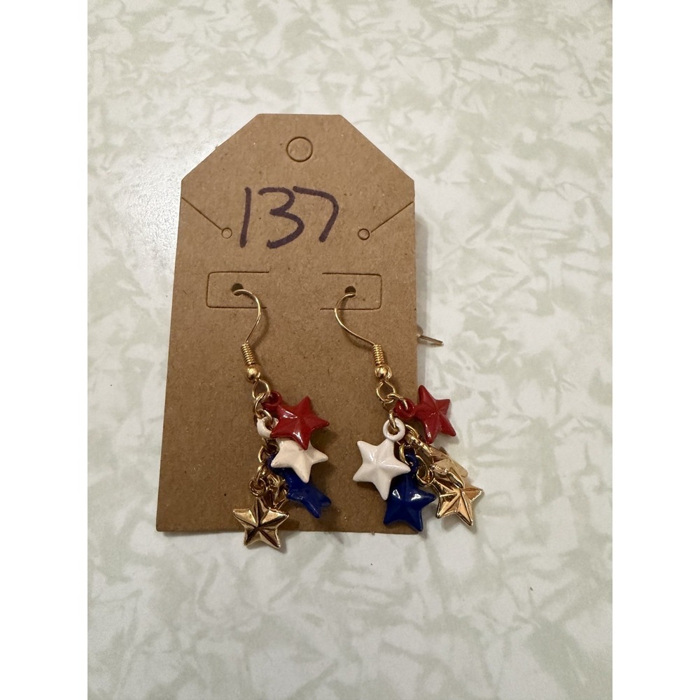 11 Pair Vintage Fashion Avon Earrings Various‎ Colors & Sizes Metal Plastic
